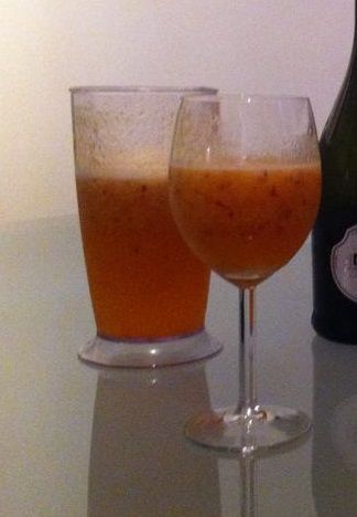 Koktajl Bellini Koktajl Bellini