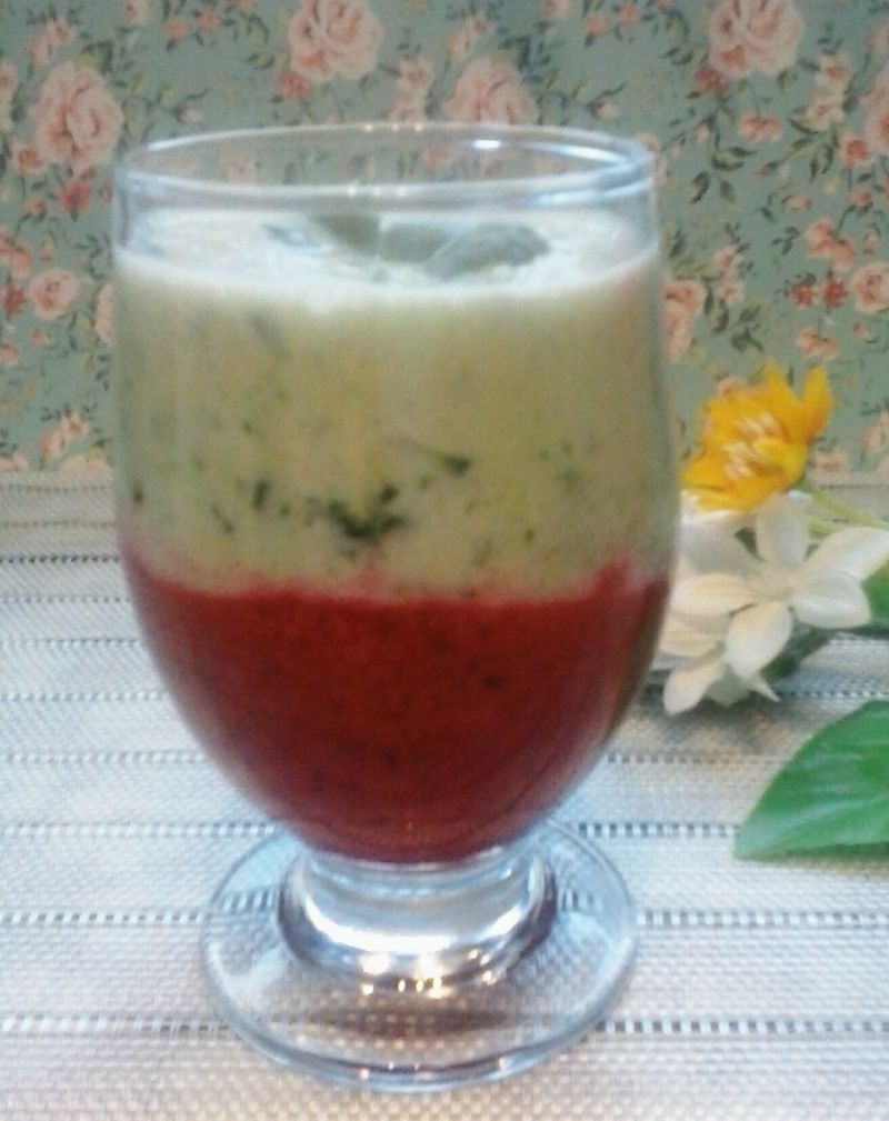 Koktajl buraczkowo - ogórkowy Koktajl buraczkowo - ogórkowy