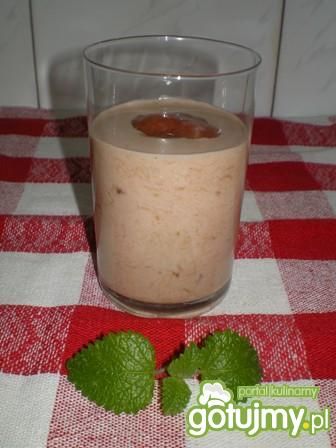 Koktajl czekoladowo-rabarbarowy Koktajl czekoladowo-rabarbarowy