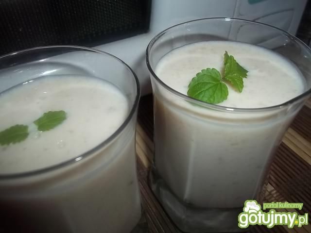 Koktajl gruszkowo-jogurtowy