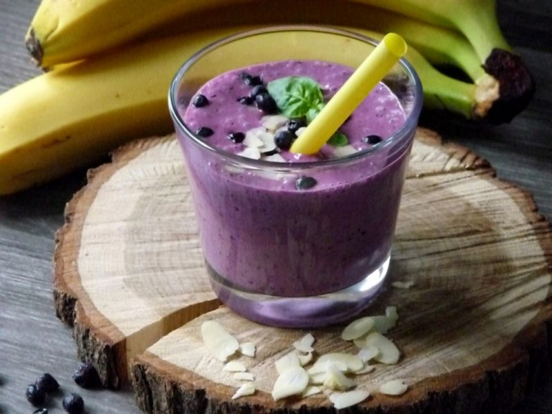 Koktajl jagodowo-bananowy Koktajl jagodowo-bananowy