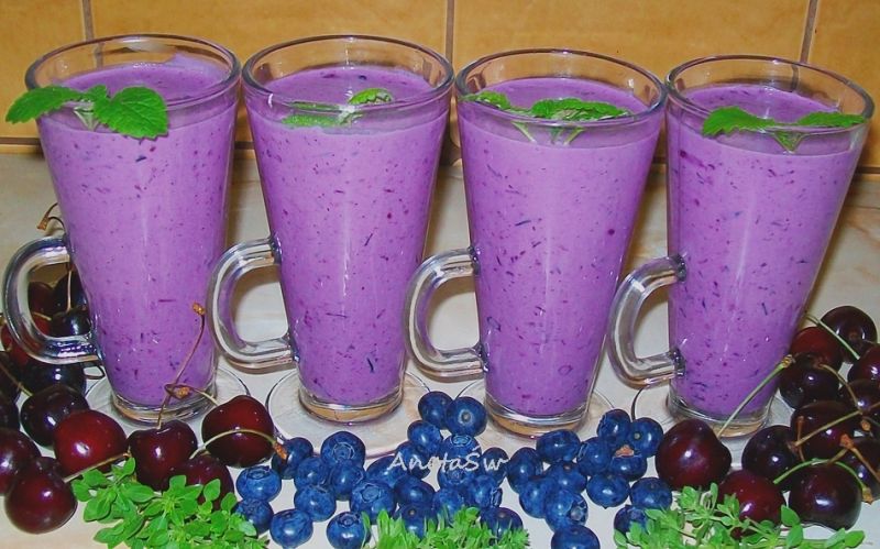 Koktajl jagodowy Koktajl jagodowy