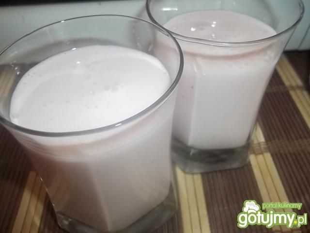 Koktajl jogurtowy Koktajl jogurtowy