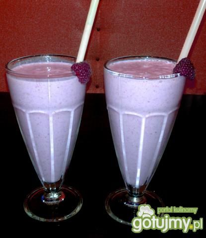 koktajl malinowy koktajl malinowy