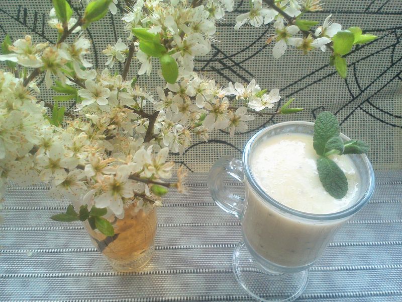 Koktajl maślankowy Koktajl maślankowy