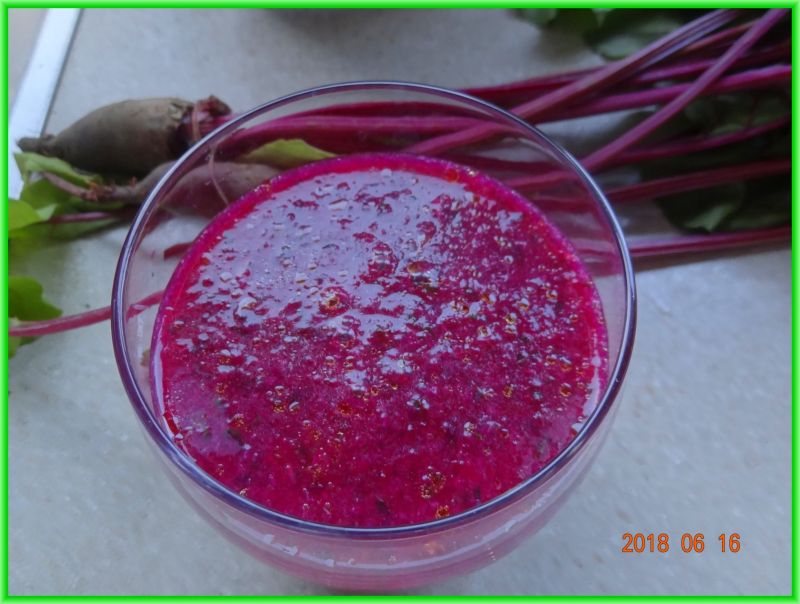 Koktajl miętowo-buraczkowy Koktajl miętowo-buraczkowy