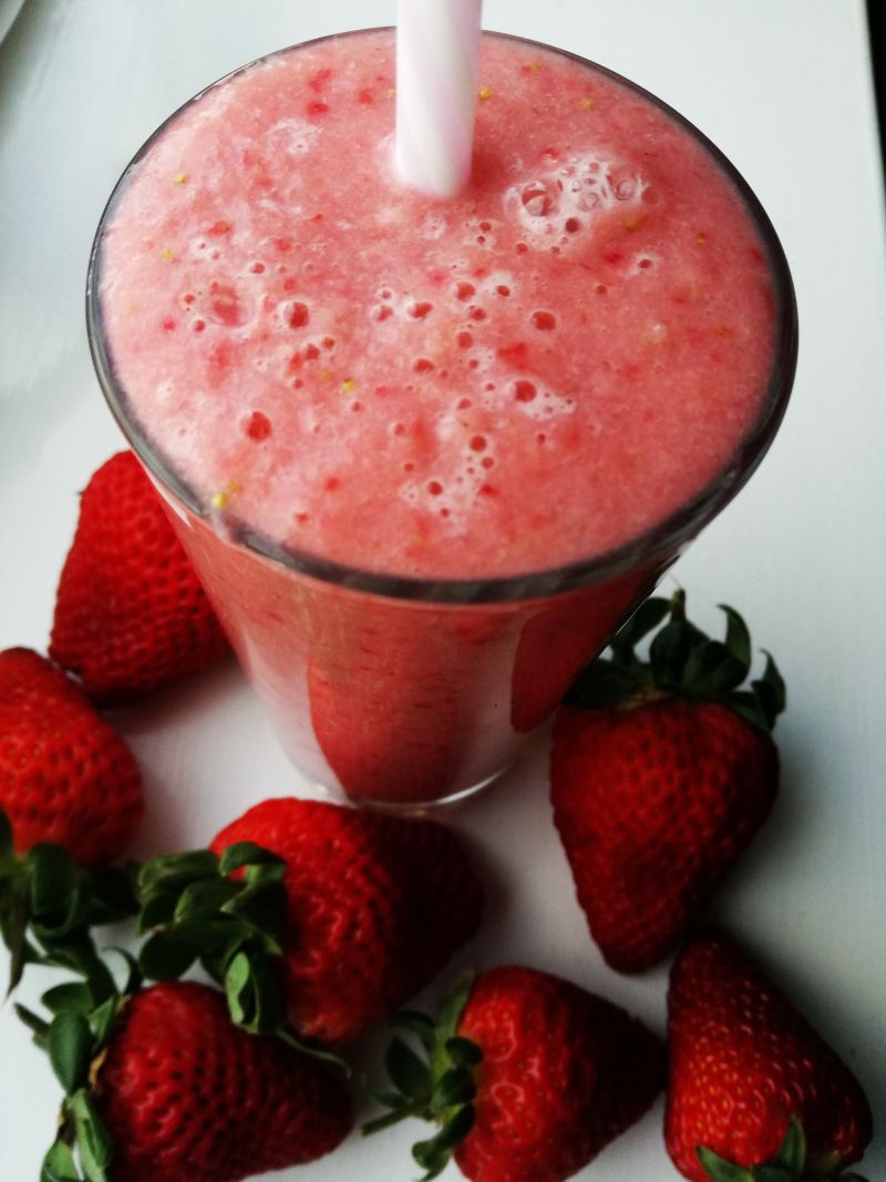 Koktajl mleczno-owocowy Koktajl mleczno-owocowy