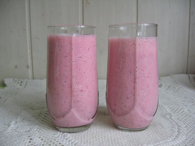 Koktajl mleczno-truskawkowy Koktajl mleczno-truskawkowy