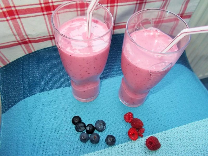 Koktajl mrożony jagodowo malinowy Koktajl mrożony jagodowo malinowy