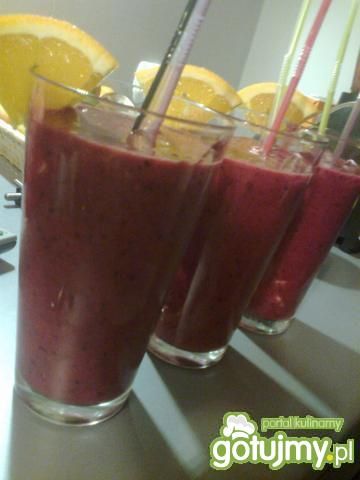 Koktajl owocowy. Koktajl owocowy.