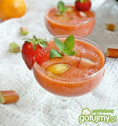 Koktajl rabarbar truskawki pomarańcza
