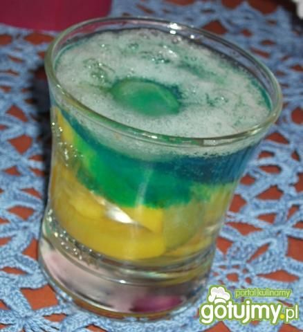 Koktajl tropikalny Koktajl tropikalny