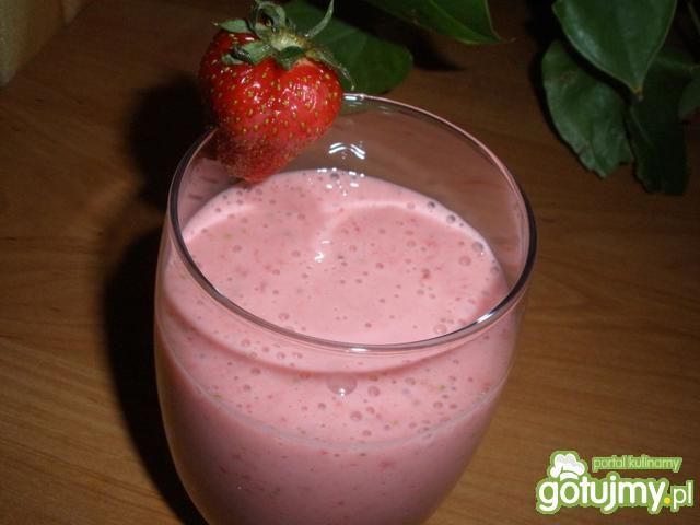 Koktajl truskawkowo-bananowy 2