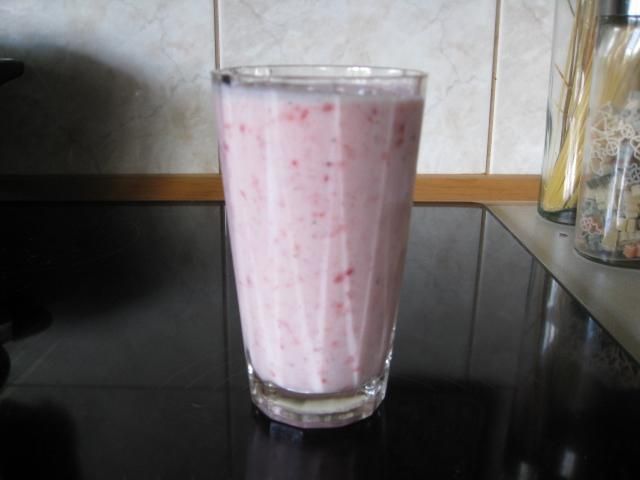 Koktajl truskawkowo-bananowy