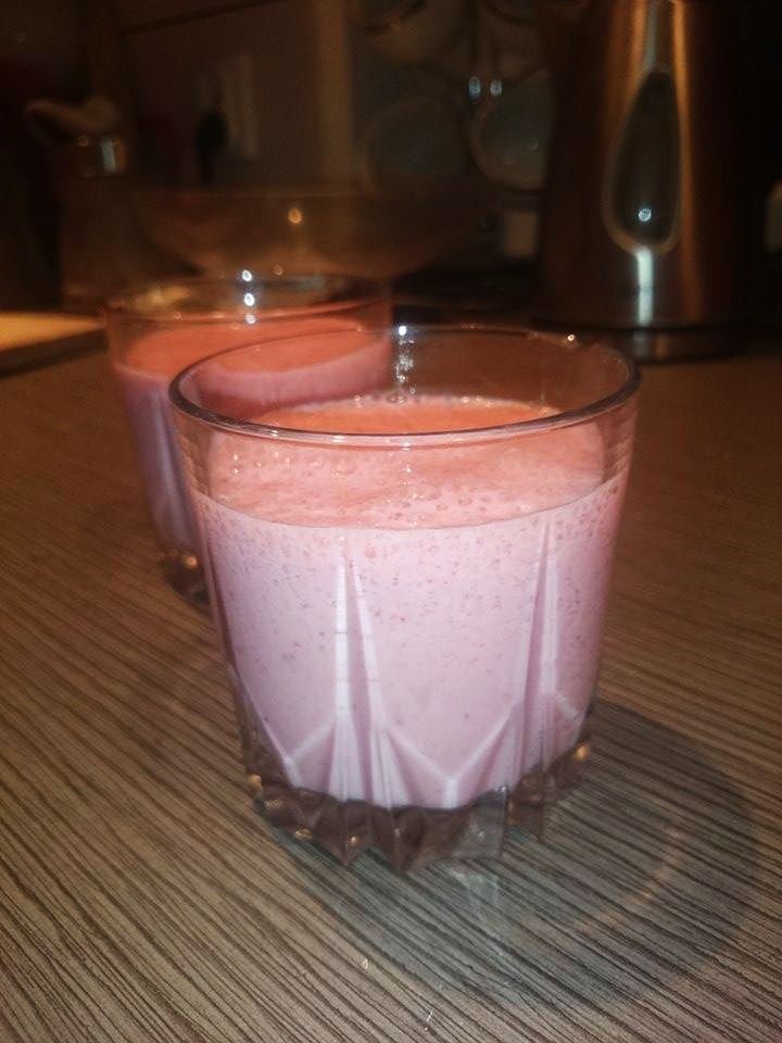 koktajl truskawkowy koktajl truskawkowy