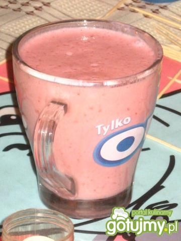 Koktajl truskawkowy 5 Koktajl truskawkowy 5