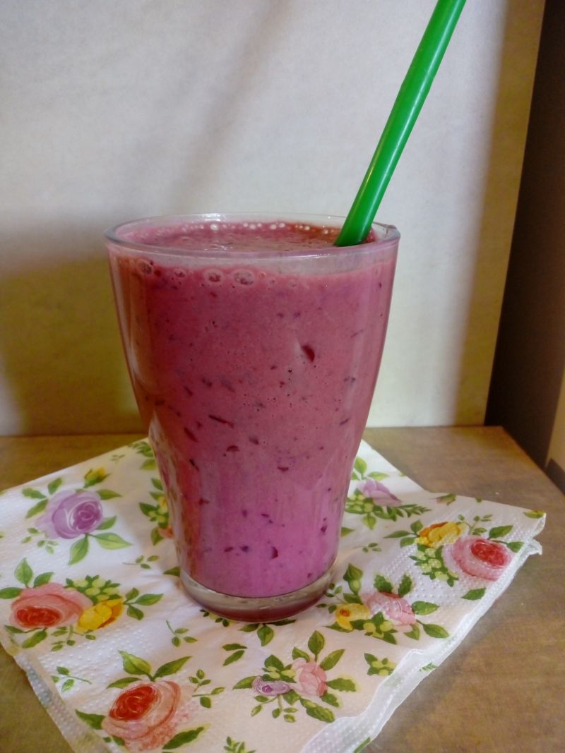 Koktajl wiśniowo - bananowy