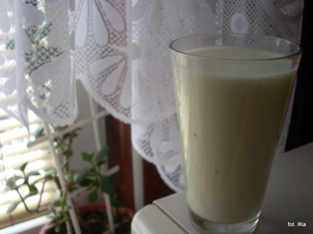 Koktajl z kiwi i bananem Koktajl z kiwi i bananem