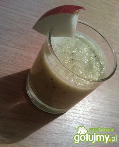 Koktajl z kiwi i jabłka 