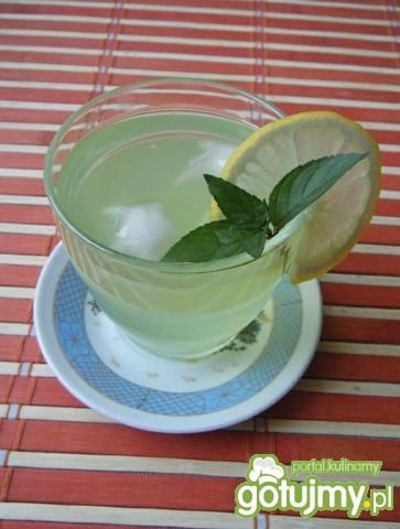 Koktajl z miętową nutką