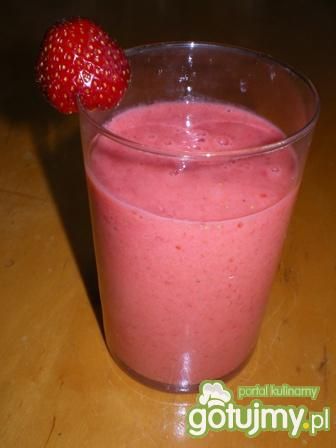 Koktajl z owoców leśnych Koktajl z owoców leśnych