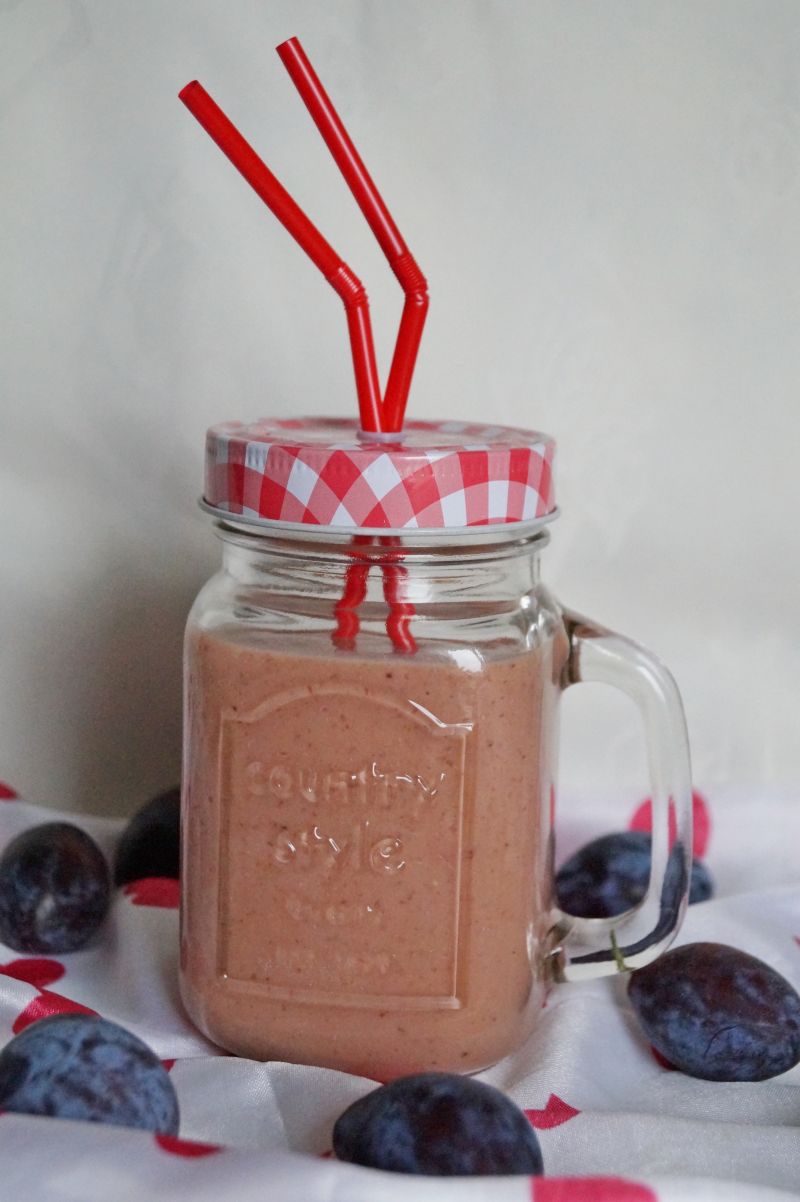 Koktajl z pieczonymi śliwkami