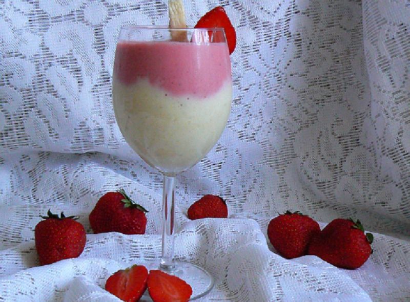 Koktajl z truskawek i bananów