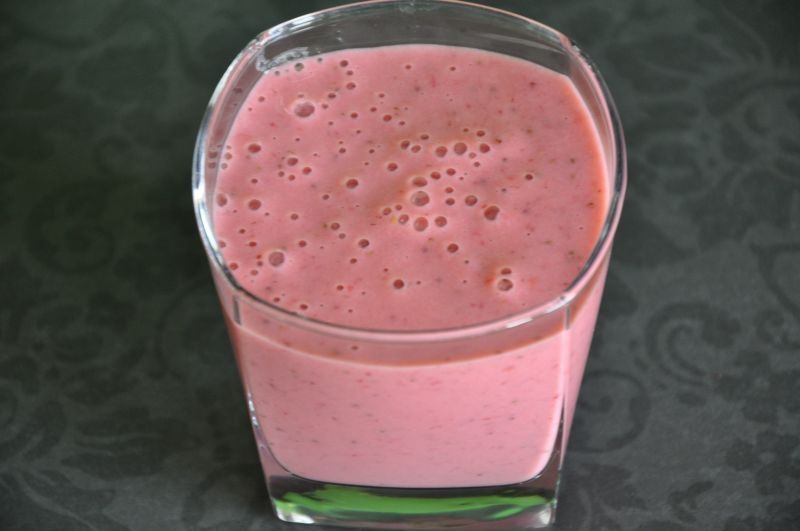 Koktajl z truskawek, melona i arbuza Koktajl z truskawek, melona i arbuza