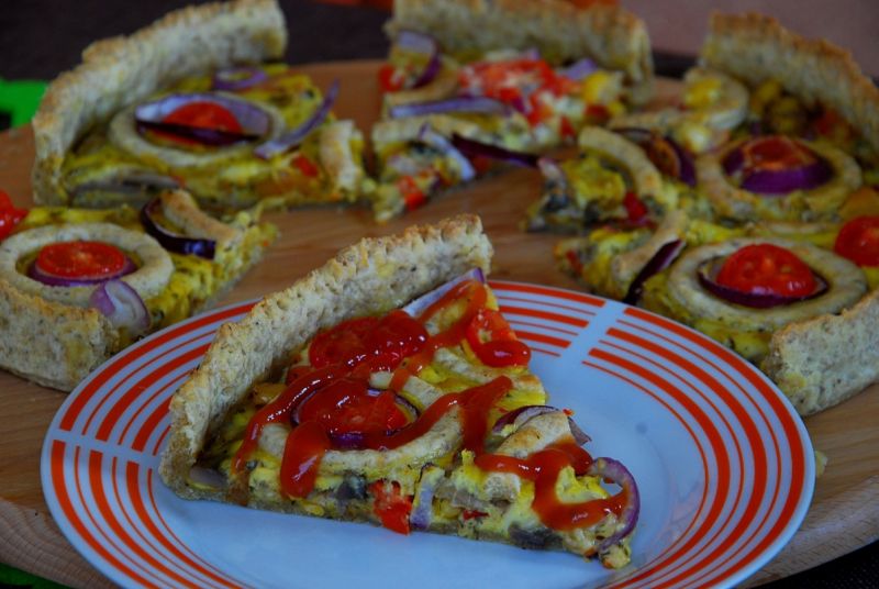 Kolorowa pszenno- żytnia tarta