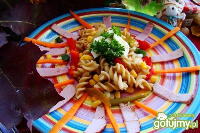 Kolorowa sałatka  Kolorowa sałatka