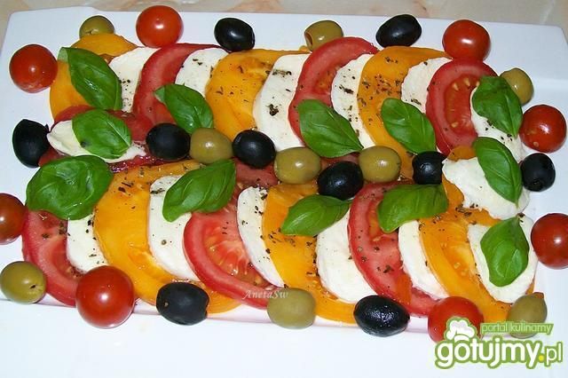 Kolorowa sałatka caprese Kolorowa sałatka caprese