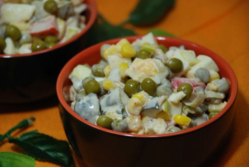 Kolorowa sałatka na szybko