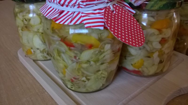Kolorowa sałatka na zimę Kolorowa sałatka na zimę