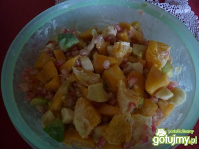 Kolorowa sałatka owocowa Kolorowa sałatka owocowa