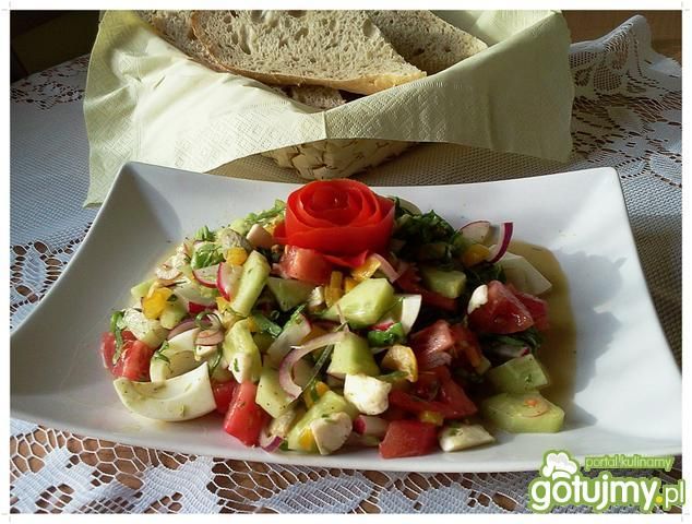 Kolorowa sałatka śniadaniowa 2 Kolorowa sałatka śniadaniowa 2