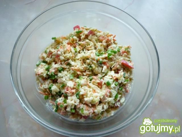 Kolorowa surówka z papryki i kapusty Kolorowa surówka z papryki i kapusty