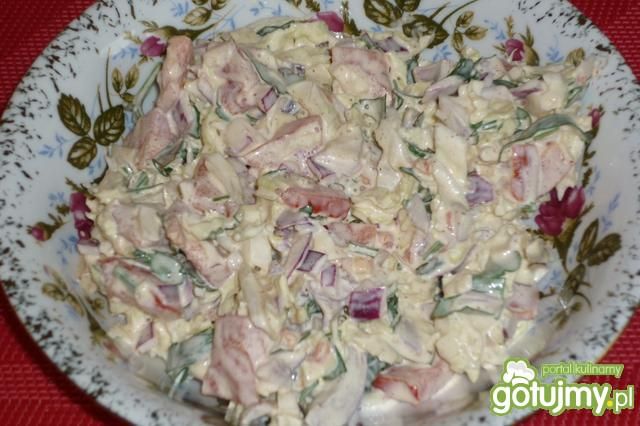 Kolorowa surówka z pekinką Kolorowa surówka z pekinką