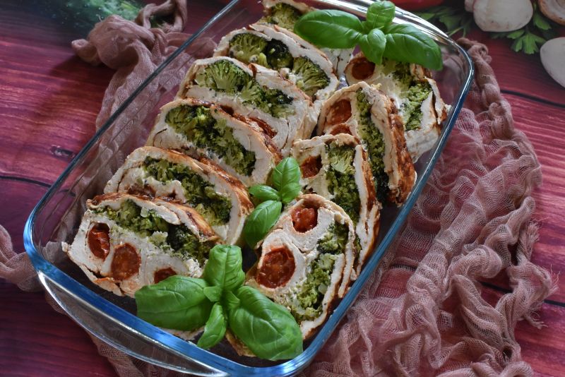 Kolorowe barbecue z kurczakiem Kolorowe barbecue z kurczakiem