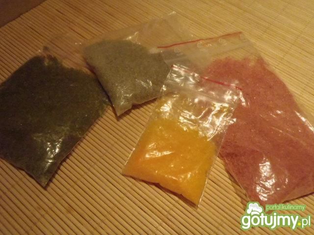 Kolorowe cukry do dekoracji