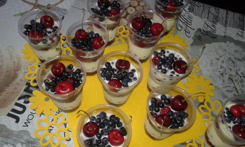 Kolorowe galaretki z owocami nr 1