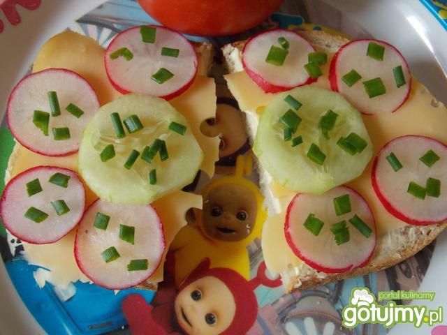 Kolorowe kanapeczki dla najmłodszych :) Kolorowe kanapeczki dla najmłodszych :)