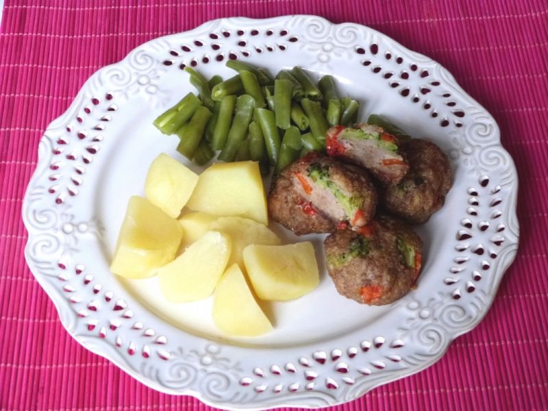 Kolorowe kotleciki z piekarnika Kolorowe kotleciki z piekarnika