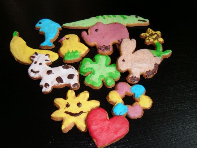 Kolorowe lukrowane ciasteczka Kolorowe lukrowane ciasteczka