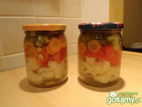 Kolorowe pikle wielowarzywne Kolorowe pikle wielowarzywne