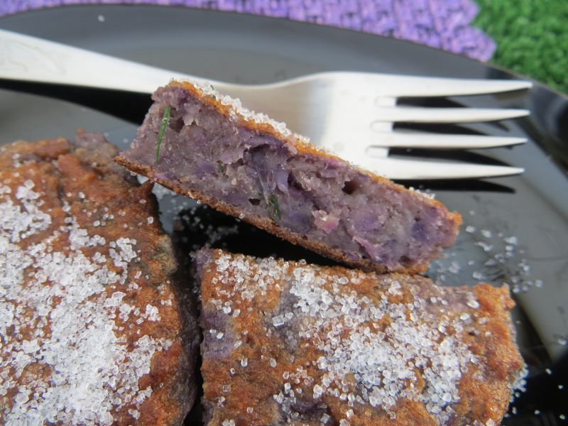 Kolorowe placki ziemniaczane z koperkiem  Kolorowe placki ziemniaczane z koperkiem