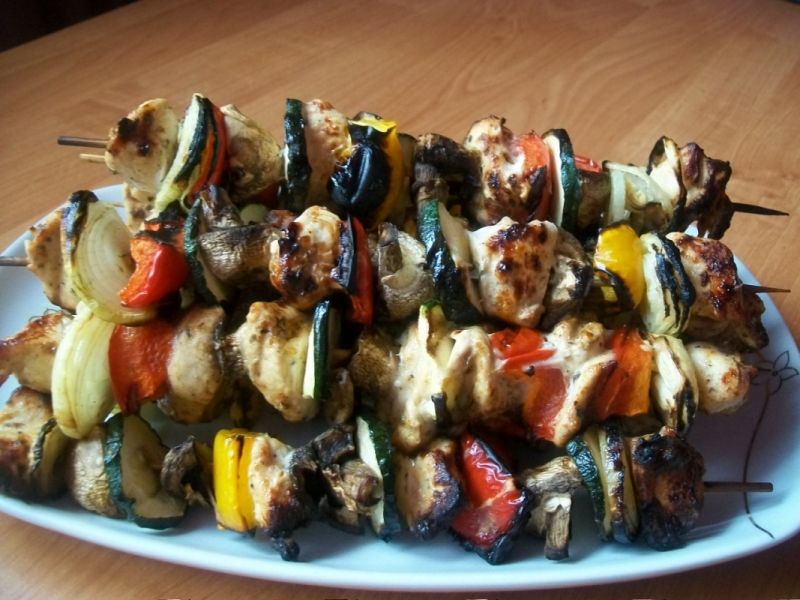 Kolorowe szaszłyczki Kolorowe szaszłyczki