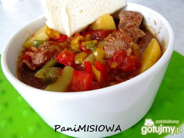 Kolorowy kociołek do syta