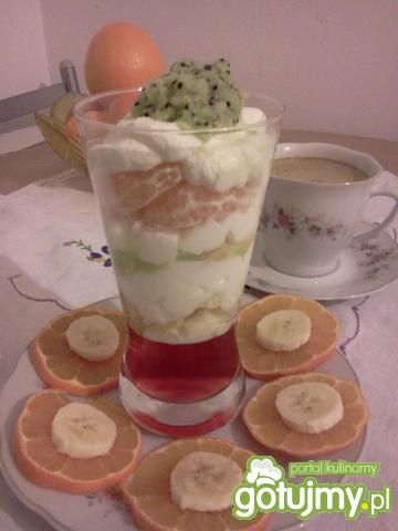 Kolorowy warstwowiec Moniki Kolorowy warstwowiec Moniki