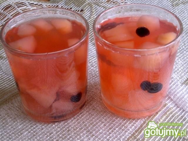 Kompot jabłkowy z aronią 