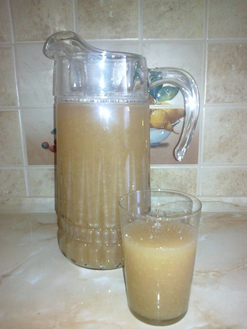 Kompot rabarbarowo- jabłkowo- miętowy Kompot rabarbarowo- jabłkowo- miętowy